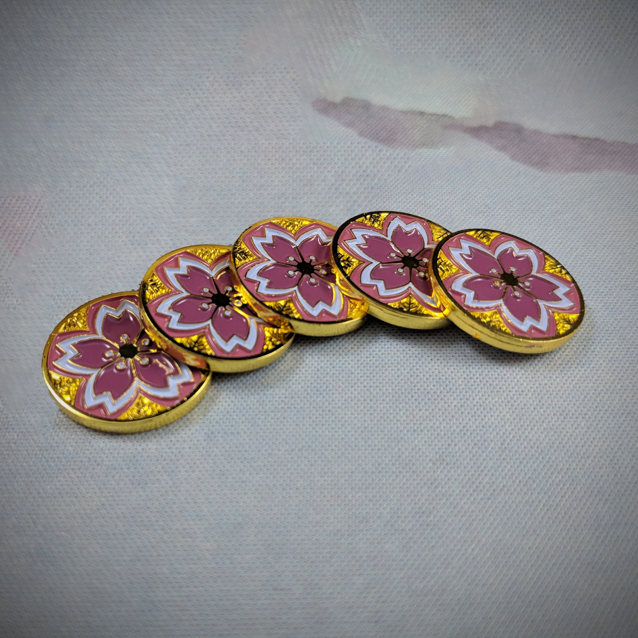 Summer Gold Sakura - Hand-Painted Metal Tokens - Luxury Playstyle Summer Gold Sakura - Hand-Painted Metal Tokens - Luxury Playstyle